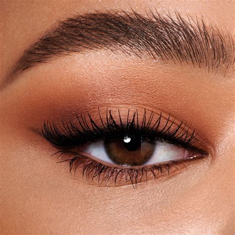 nude smoky eye|Nude Smoky Eye (245)